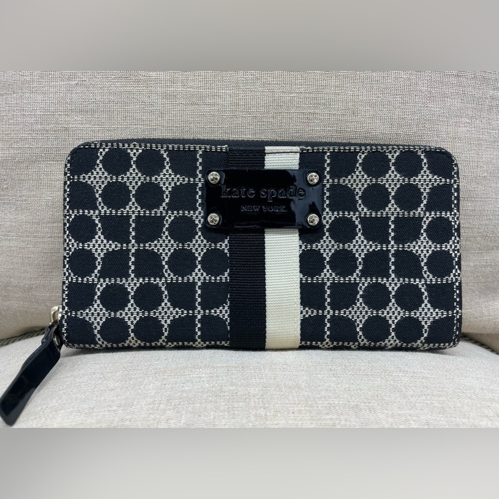 Kate Spade Black and Off White Canvas Around Zipper Wallet